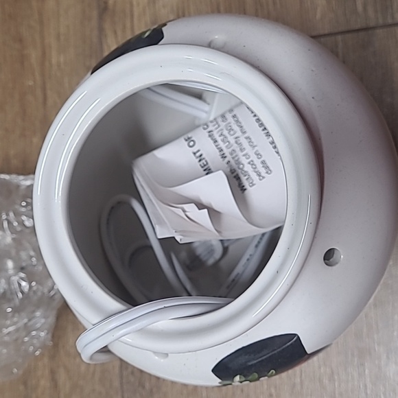 NIB 2011 LIMITED EDITION BETTER HOMES AND GARDENS SCENTED WAX WARMER SNOWMAN - Picture 7 of 8